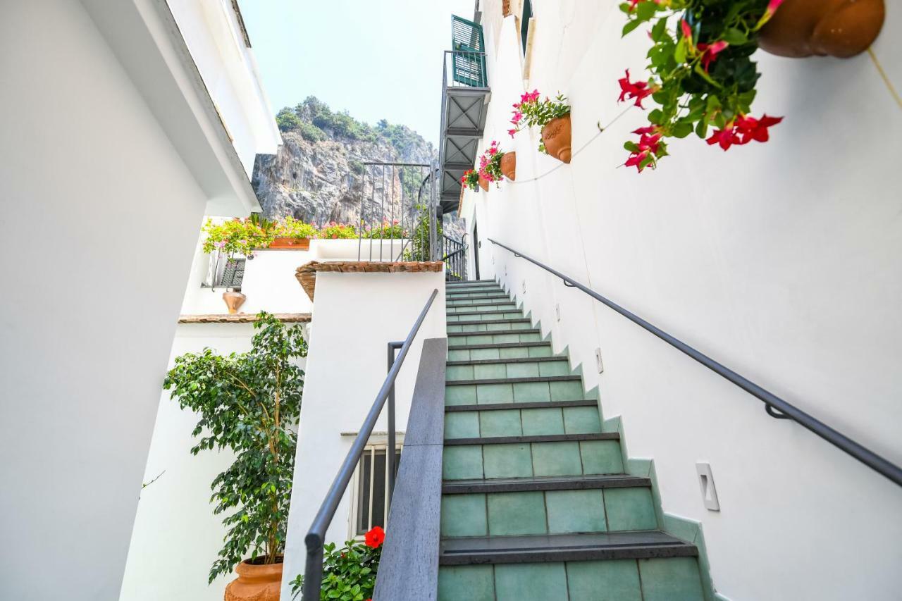 Valle D'Amalfi Suites Buitenkant foto